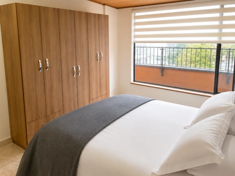 PENTHAUSES ABITACION CON VALCON PERCALES HAPARTAHOTEL